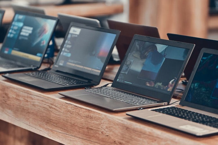 Nabídka laptopů