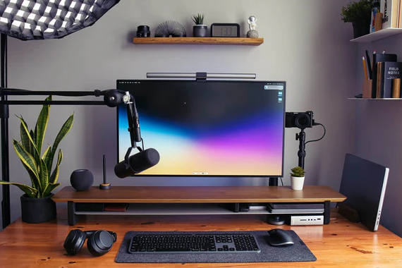 Refurbished monitor